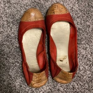 BCBGeneration Size 7 flats